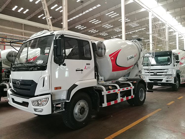 XCMG Official G04K Chinese 4m3 Mini Ready Mix Concrete Trucks for Sale